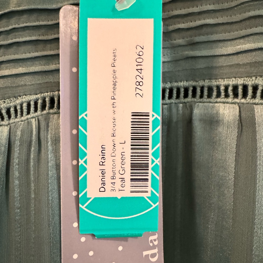 Stitch fix Daniel Rainn silky green top size large nwt - Picture 2 of 2